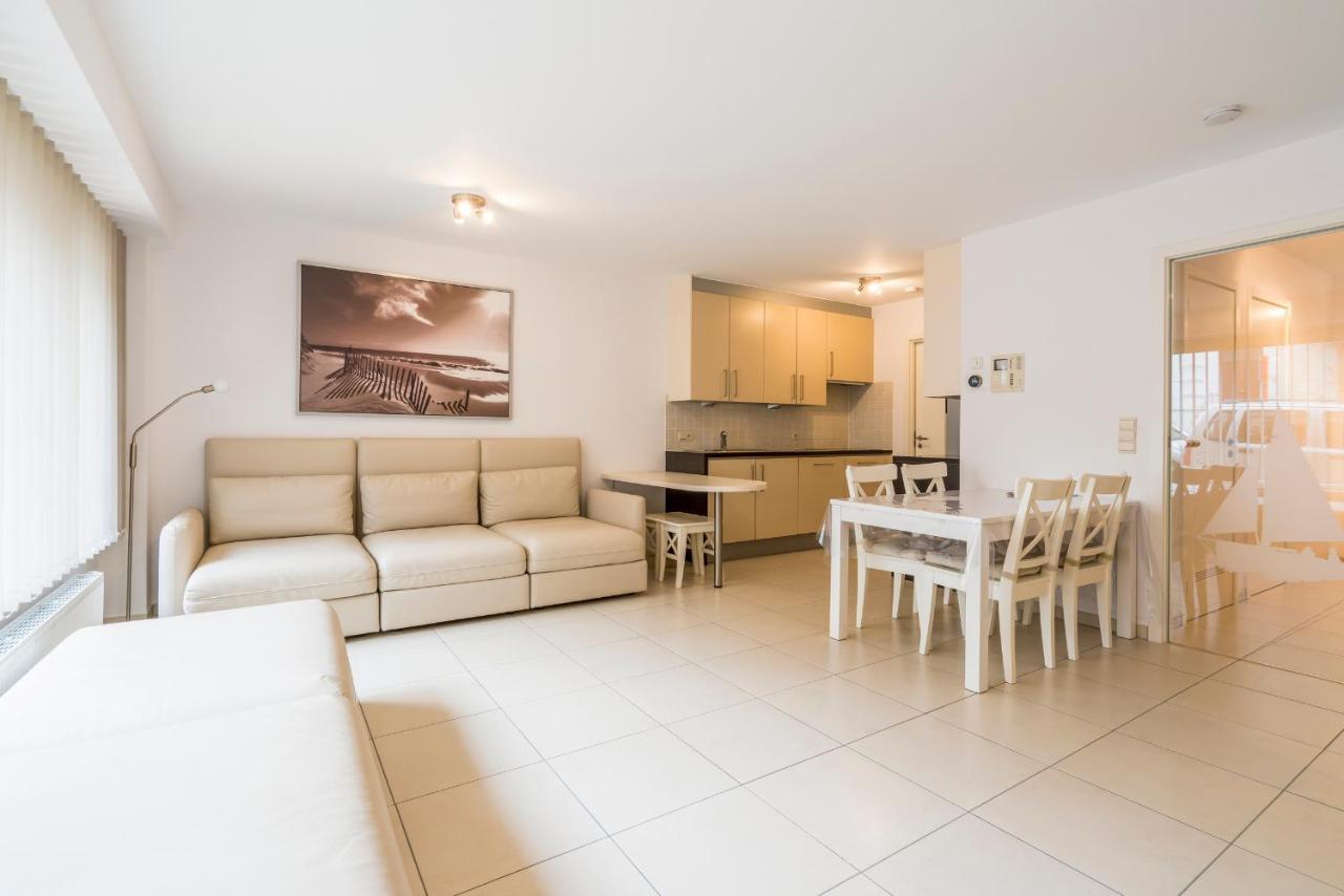 Spacious - Ground Floor Near Beach Oostende